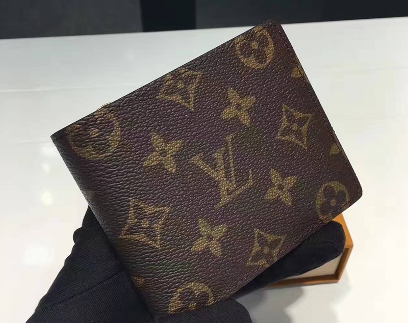 [LOUIS VUITTON]루이** 아메리고 월릿 M41635