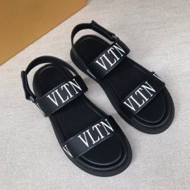  발렌** VLTN 로고 샌들