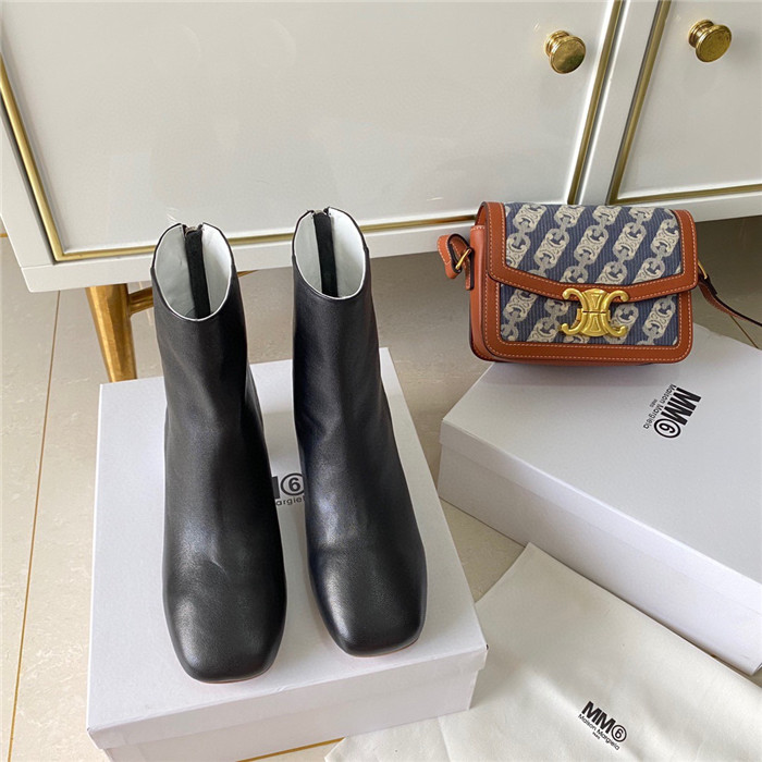 MAISON MARGIELA 메* 마르지** 여성용 부츠 (굽높이7CM) MM36988-1 2020/신상