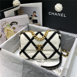 CHANEL 샤* 플랩백 26CM AS33689 /신상