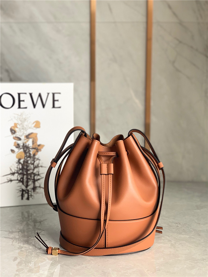 LOEWE 로** 벌룬백 스몰 L94892-4