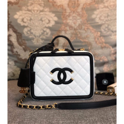 chanel 샤* 카메라백 AS93344