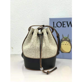 LOEWE 로** 벌룬백 미듐 L90081