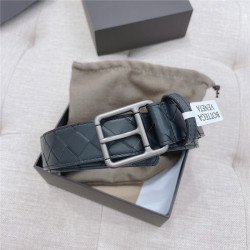 17위 BOTTEGA VENETA 보**베** 벨트 3.5CM BV80337